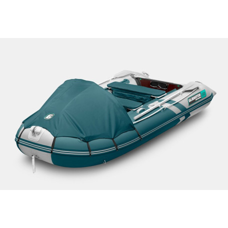 Motorlaiva GLADIATOR ACTIVE C330AL White-Blue Motorlaiva GLADIATOR ACTIVE C330AL White-Blue