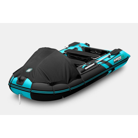 Motorlaiva GLADIATOR ACTIVE C330AL Black-Blue Motorlaiva GLADIATOR ACTIVE C330AL Black-Blue